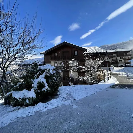 Les Des Evettes - Deux Au Pied Des Pistes Dans Avec Piscine Mae-6291